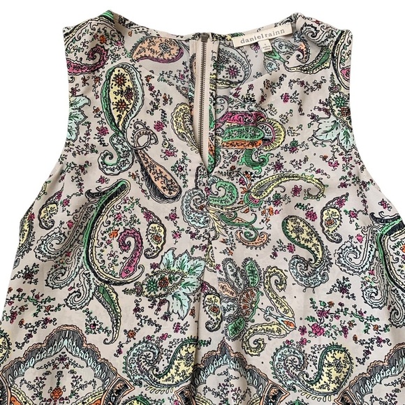 Women’s patterned tank tops size small Daniel Rainn, Skies Are Blue, Fun 2 Fun - Picture 9 of 10